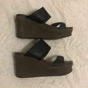 Otbt Black Brookfield Wedge